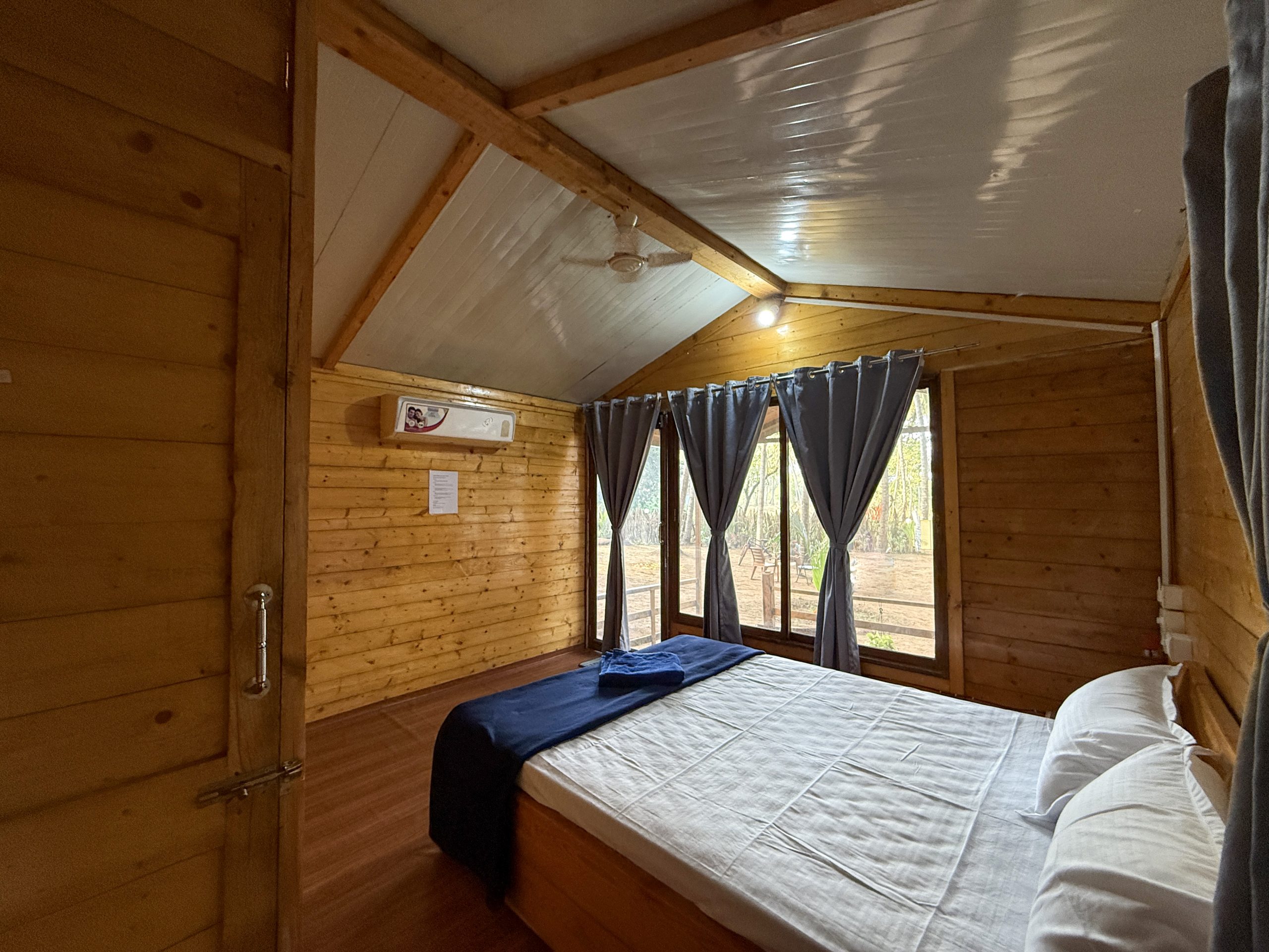 200hr yoga teacher training